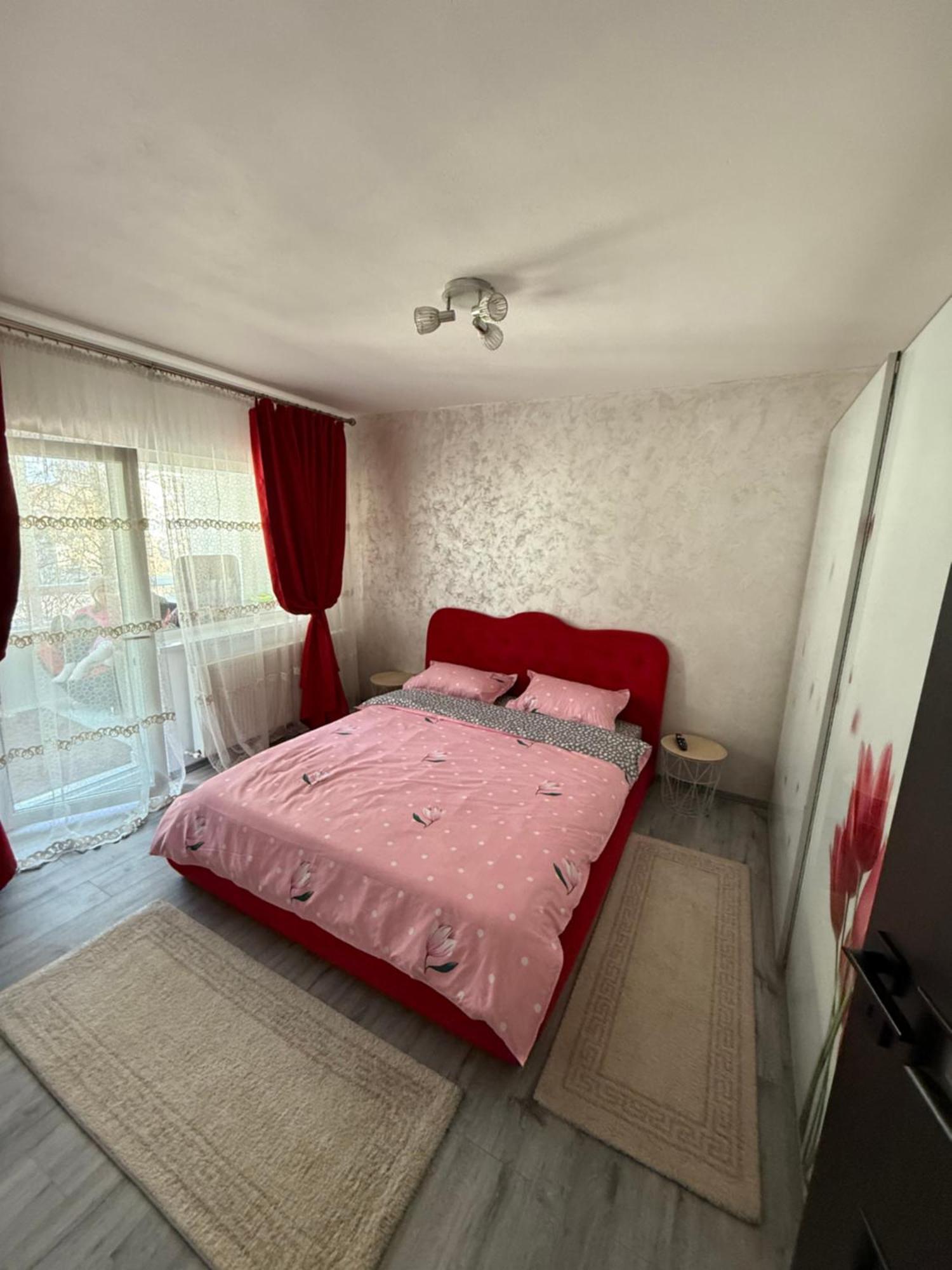 Apartament Cozy Dragasani Ngoại thất bức ảnh